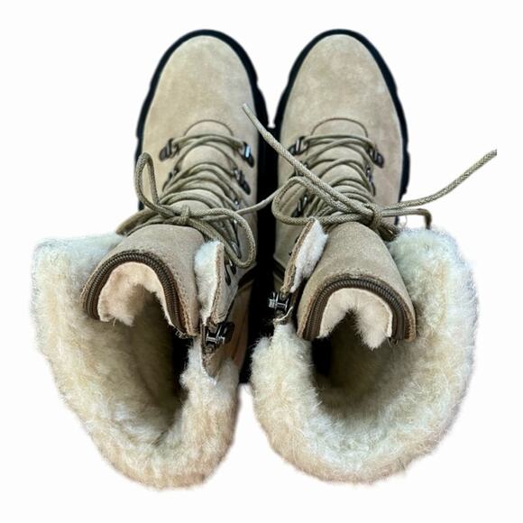 NWOT Religious Comfort Twin Sister Faux Fur Trimmed Boot - Sz 9 - Picture 7 of 8